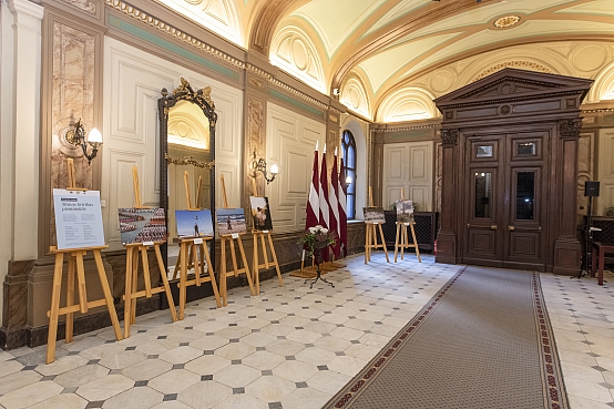 Jauniešu fotokonkursa “Manas brīvības piemineklis” izstādes atklāšana