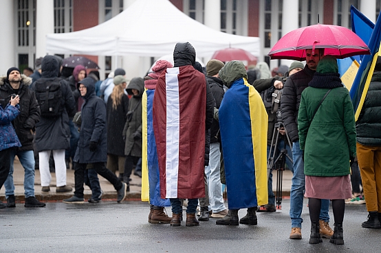 Saeimas priekšsēdētāja piedalās mītiņā “Kopā līdz uzvarai!”