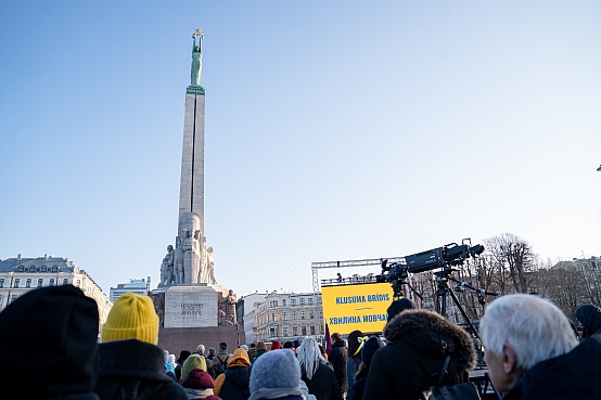 Ukrainas atbalsta mītiņš pie Brīvības pieminekļa