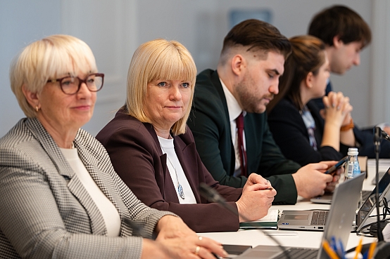Izglītības, kultūras un zinātnes komisijas sēde