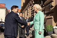 Daiga Mieriņa Korejas Republikas parlamenta priekšsēdētājam: Krievija apdraud ne vien mūsu reģionu, bet visu pasauli