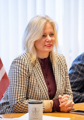 Tautsaimniecības, agrārās, vides un reģionālās politikas komisijas priekšsēdētājs Kaspars Briškens un komisijas deputāti tiekas ar Vācijas Federatīvās Republikas Bundestāga Tūrisma komitejas deputātiem