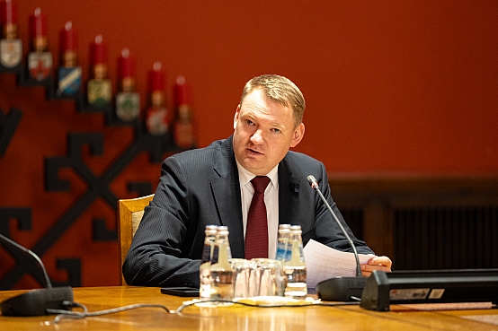 Parlamentārās izmeklēšanas komisijas sēde